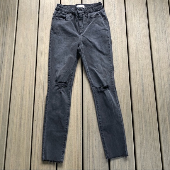 Madewell Denim - Madewell SUPER STRETCHY Distressed WashedOut Black Curvy High Rise Skinny Sz 26